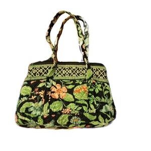 Vera Bradley Quilted Green Leaf Purse 12 x 8